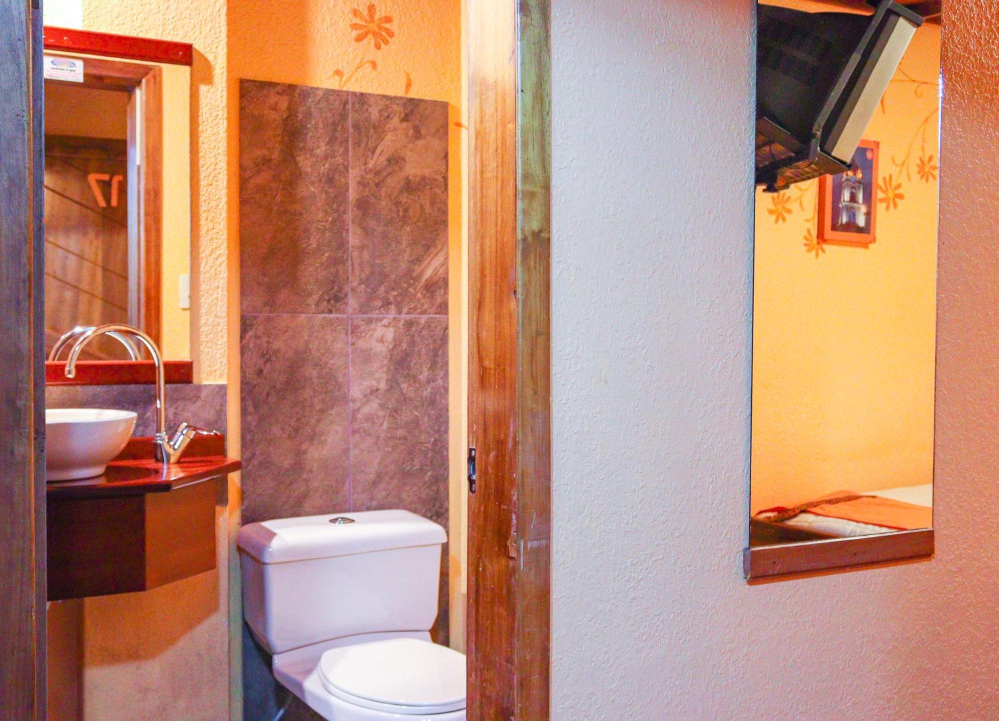 Hotel Rodelu ラタクンガ エクステリア 写真