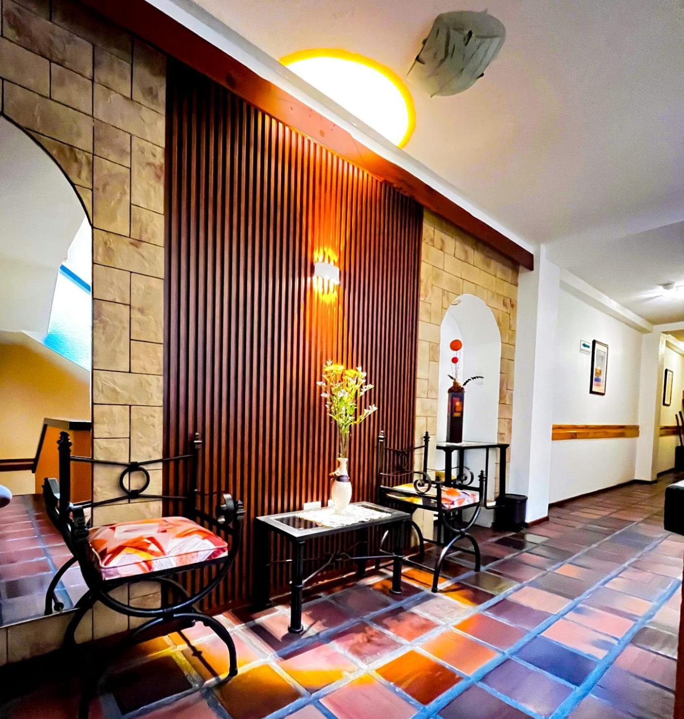 Hotel Rodelu ラタクンガ エクステリア 写真